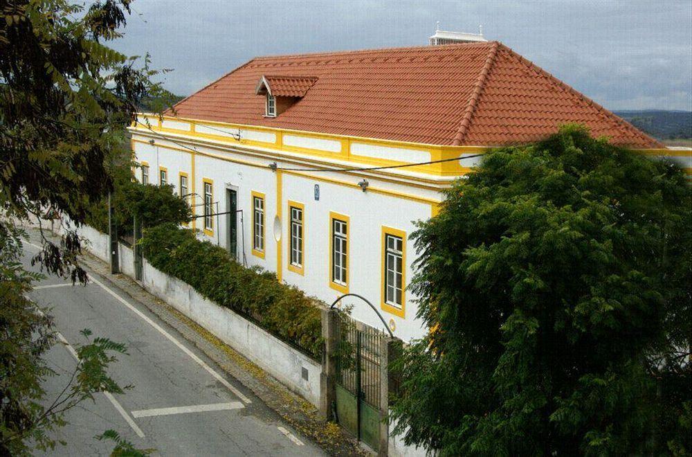 Hotel Solar Dos Lilases Mora Buitenkant foto