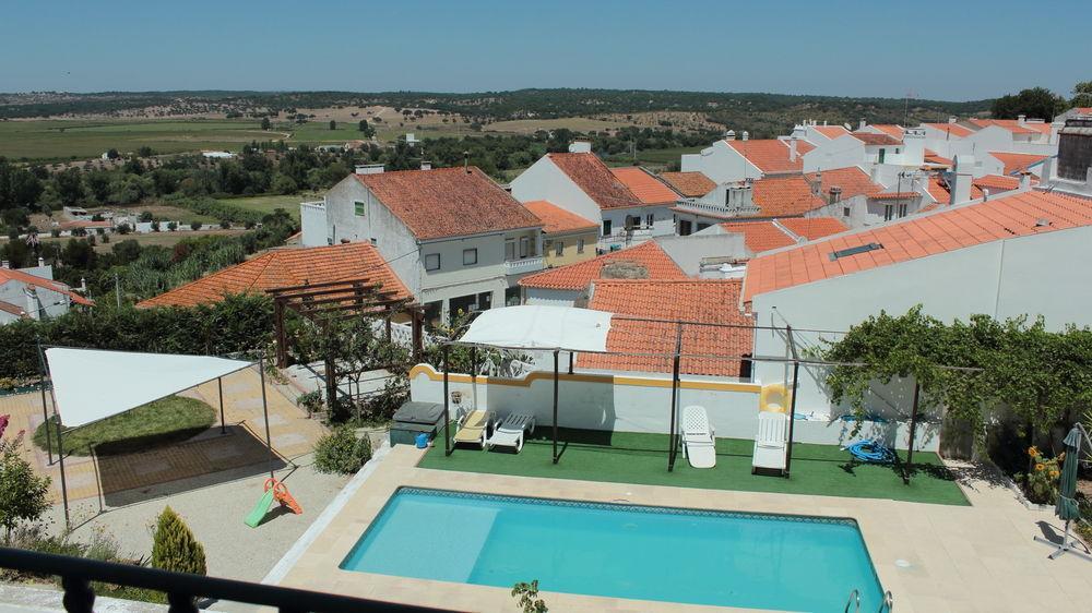 Hotel Solar Dos Lilases Mora Buitenkant foto